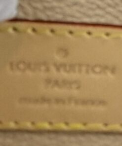 Louis Vuitton Monogram Ronde Cosmetic Case PM 6