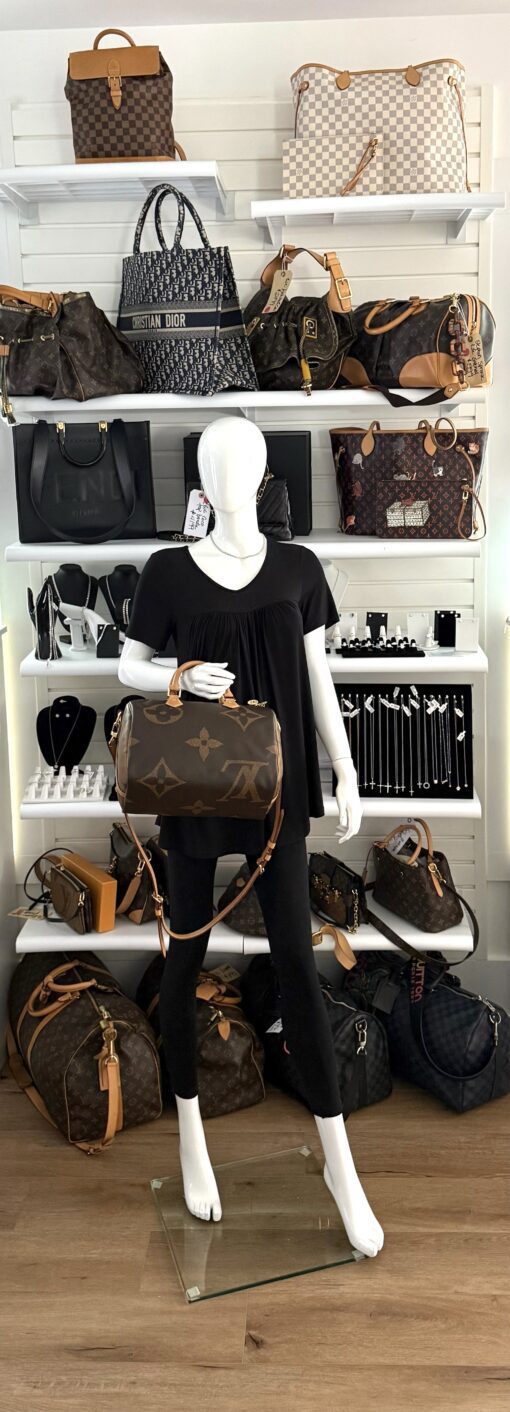 Louis Vuitton Reverse Monogram Giant Speedy Bandouliere 30 - Image 3