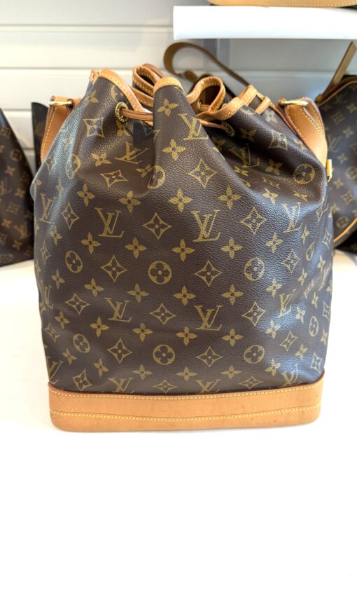 Louis Vuitton Monogram Noe GM Bucket Bag - Image 3