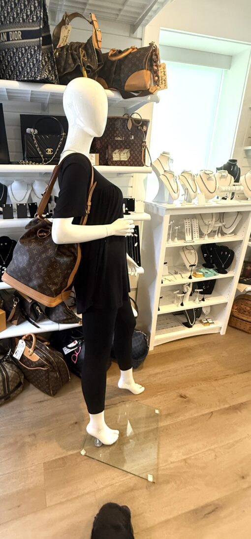 Louis Vuitton Monogram Noe GM Bucket Bag - Image 2
