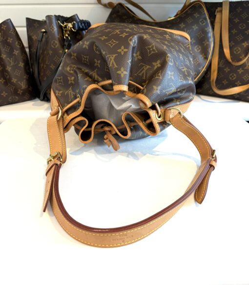Louis Vuitton Monogram Noe GM Bucket Bag - Image 11