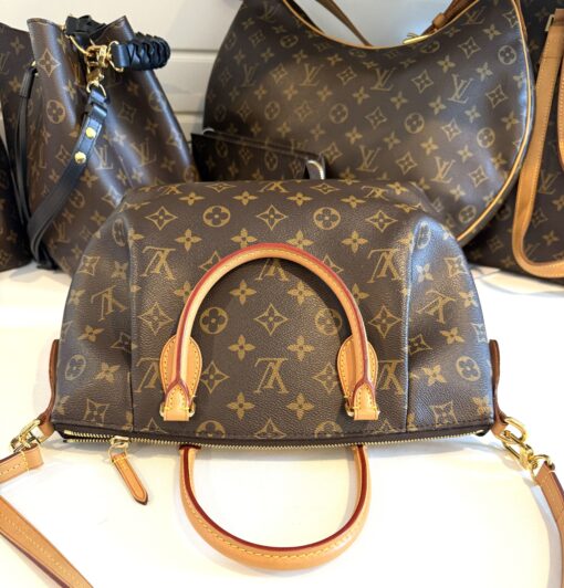 Louis Vuitton Turenne Monogram PM Shoulder Bag - Image 18