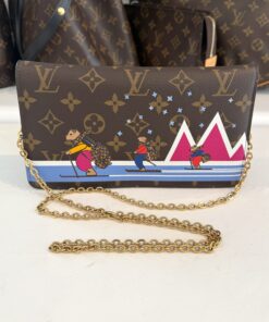 Louis Vuitton Weekend Christmas Animation Pochette Monogram Canvas Crossbody Bag Brown 20