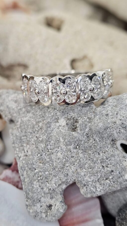 1.50 TCW .925 Silver Lab Diamond Ring Band - Image 3