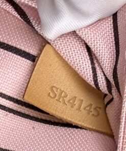 Louis Vuitton Neverfull MM Monogram with Light Pink and Pouch Set 12