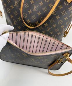 Louis Vuitton Neverfull MM Monogram with Light Pink and Pouch Set 23