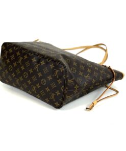 Louis Vuitton Neverfull MM Monogram with Red 10