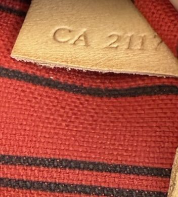 Louis Vuitton Neverfull MM Monogram with Red 6 Louis Vuitton Neverfull MM Monogram with Red 6