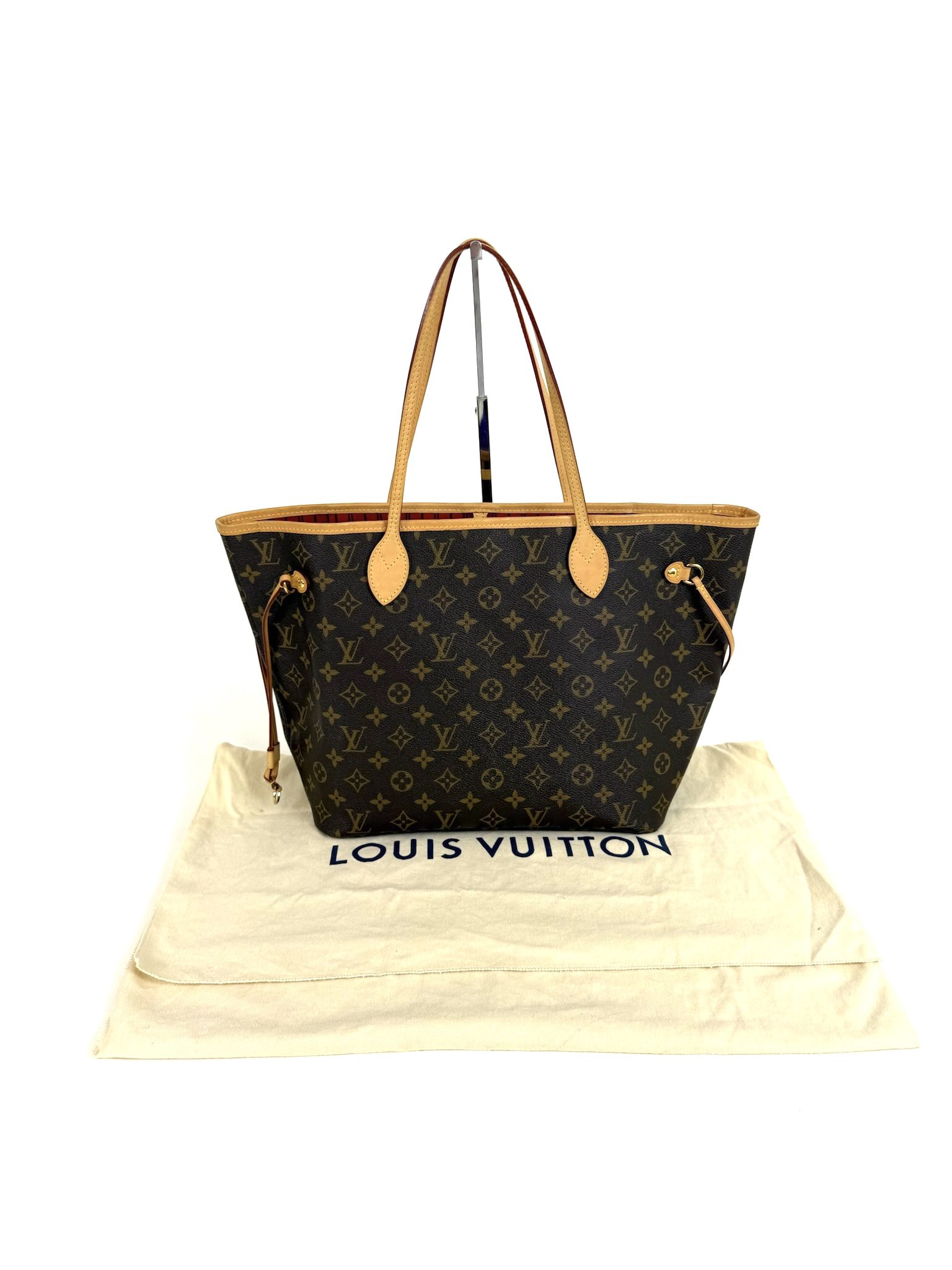 Louis Vuitton Neverfull MM Monogram with Red 3 Louis Vuitton Neverfull MM Monogram with Red 3