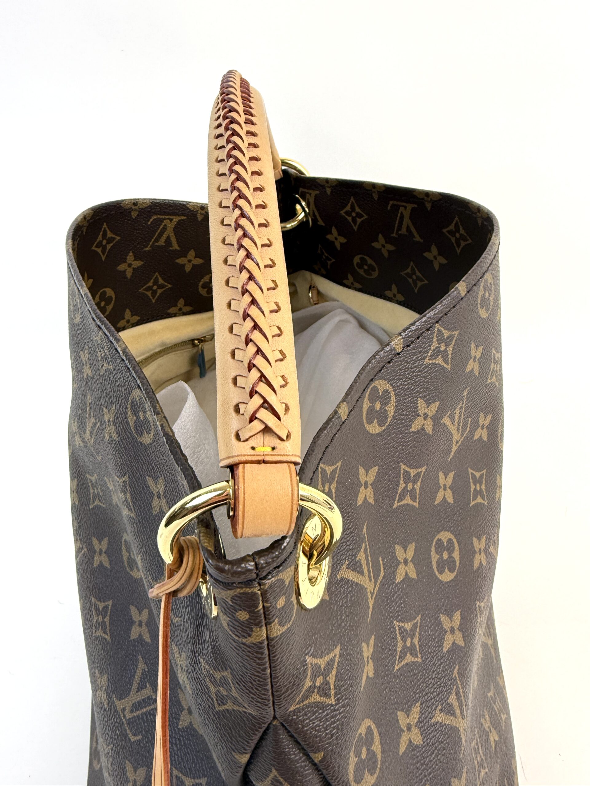 Louis Vuitton Monogram Artsy MM 22 Louis Vuitton Monogram Artsy MM 22