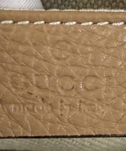 Gucci Pebbled Calfskin Small Soho Disco Bag Camelia 9