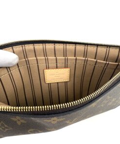 Louis Vuitton Monogram Neverfull GM Tan Interior with Pouch 25