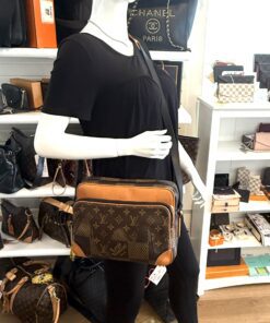 LOUIS VUITTON  x NIGO Giant Damier Ebene Monogram Nil Messenger Bag 2