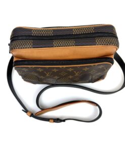 LOUIS VUITTON  x NIGO Giant Damier Ebene Monogram Nil Messenger Bag 25