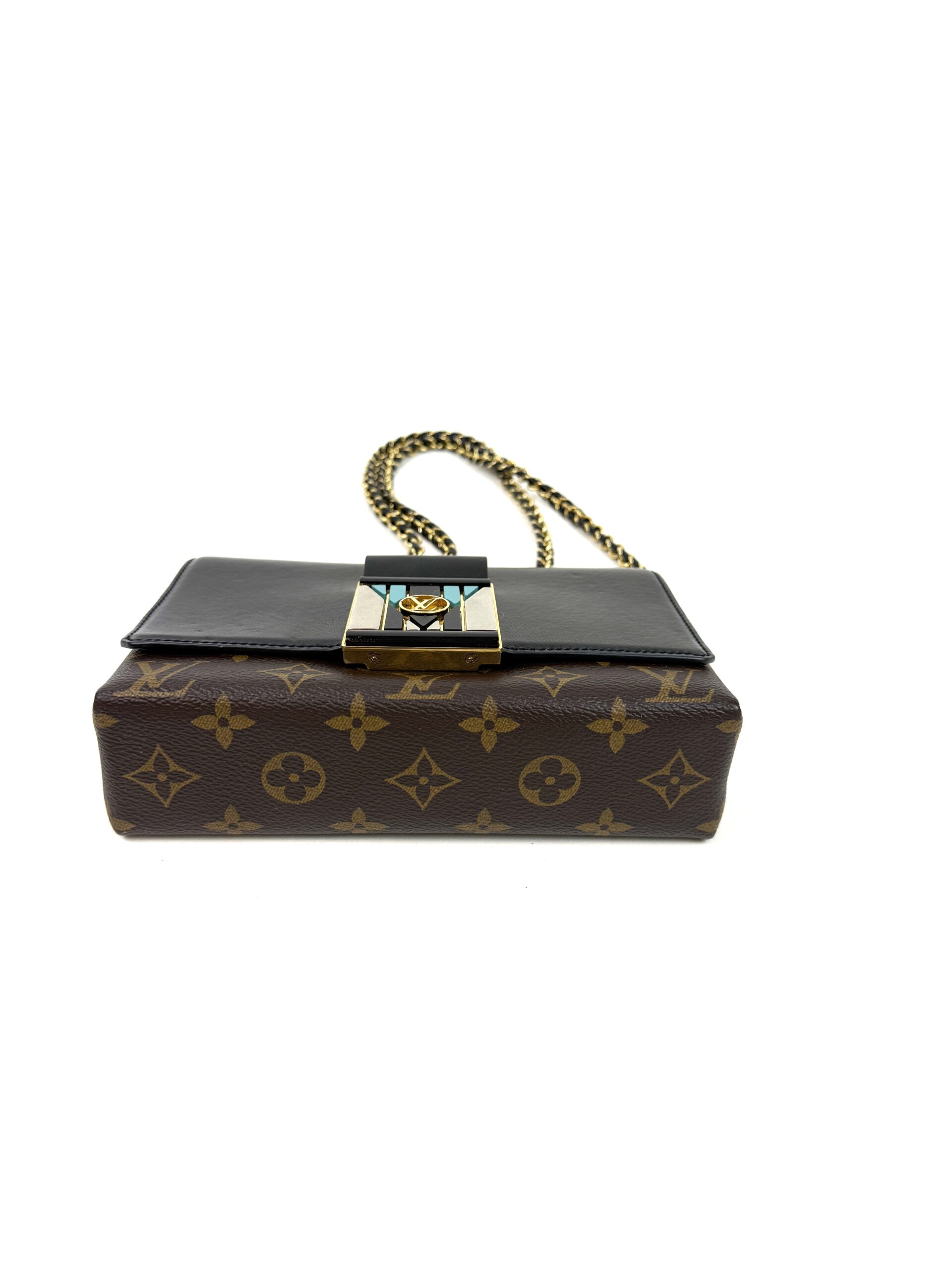 Louis Vuitton Pochette Thelma Monogram and Noir Shoulder Bag or Crossbody 23 Louis Vuitton Pochette Thelma Monogram and Noir Shoulder Bag or Crossbody 23