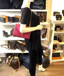 YSL ENVELOPE MEDIUM IN CHEVRON GRAIN DE POUDRE EMBOSSED LEATHER HOT PINK 4