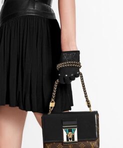 Louis Vuitton Pochette Thelma Monogram and Noir Shoulder Bag or Crossbody 5