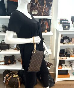 Louis Vuitton Monogram Beige Neverfull Pochette Wristlet 2