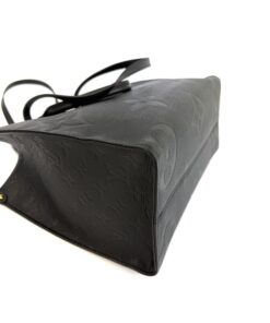 Louis Vuitton Monogram Empreinte Black Leather Onthego MM 10