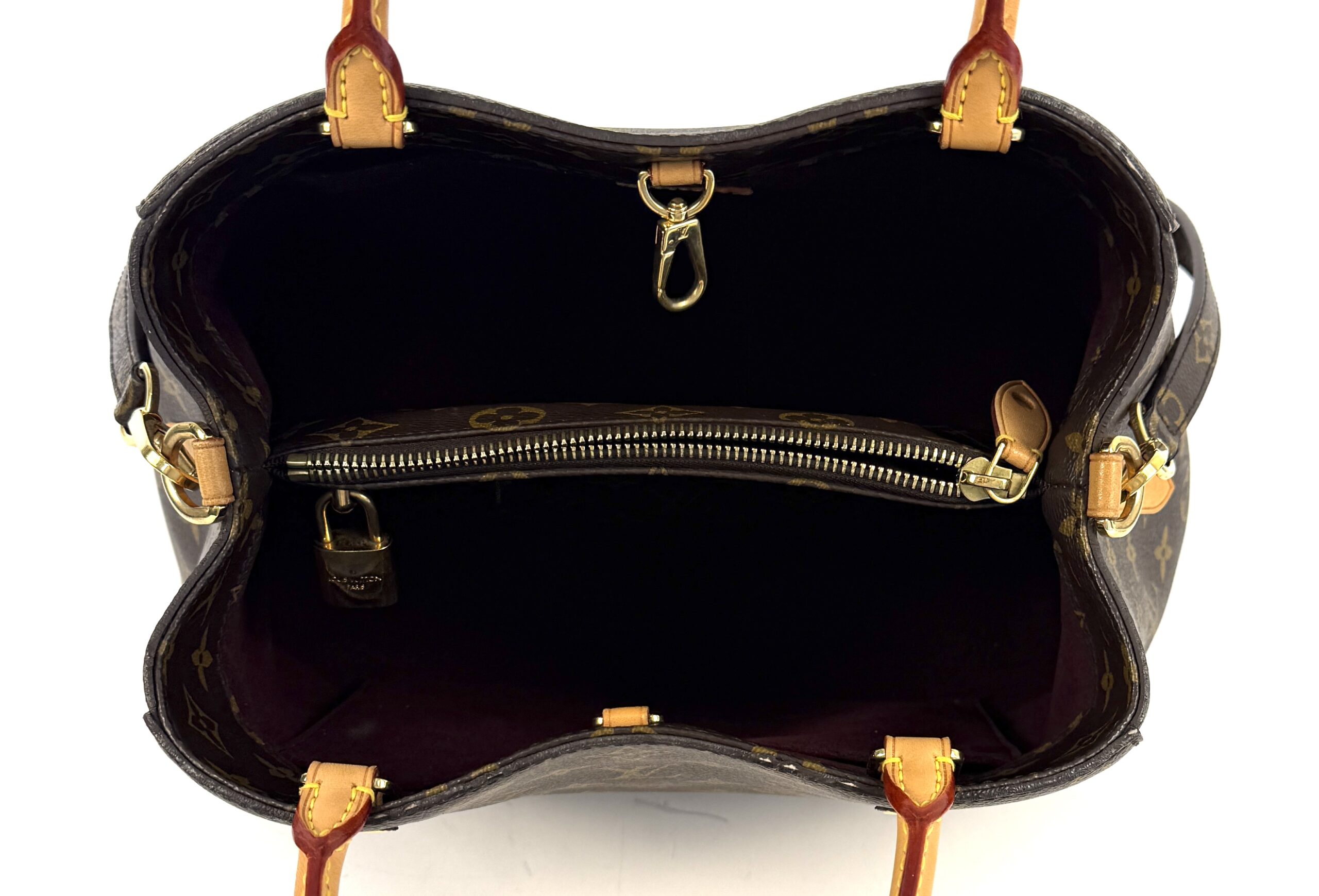 Louis Vuitton Monogram Montaigne MM Satchel or Shoulder Bag 5 Louis Vuitton Monogram Montaigne MM Satchel or Shoulder Bag 5