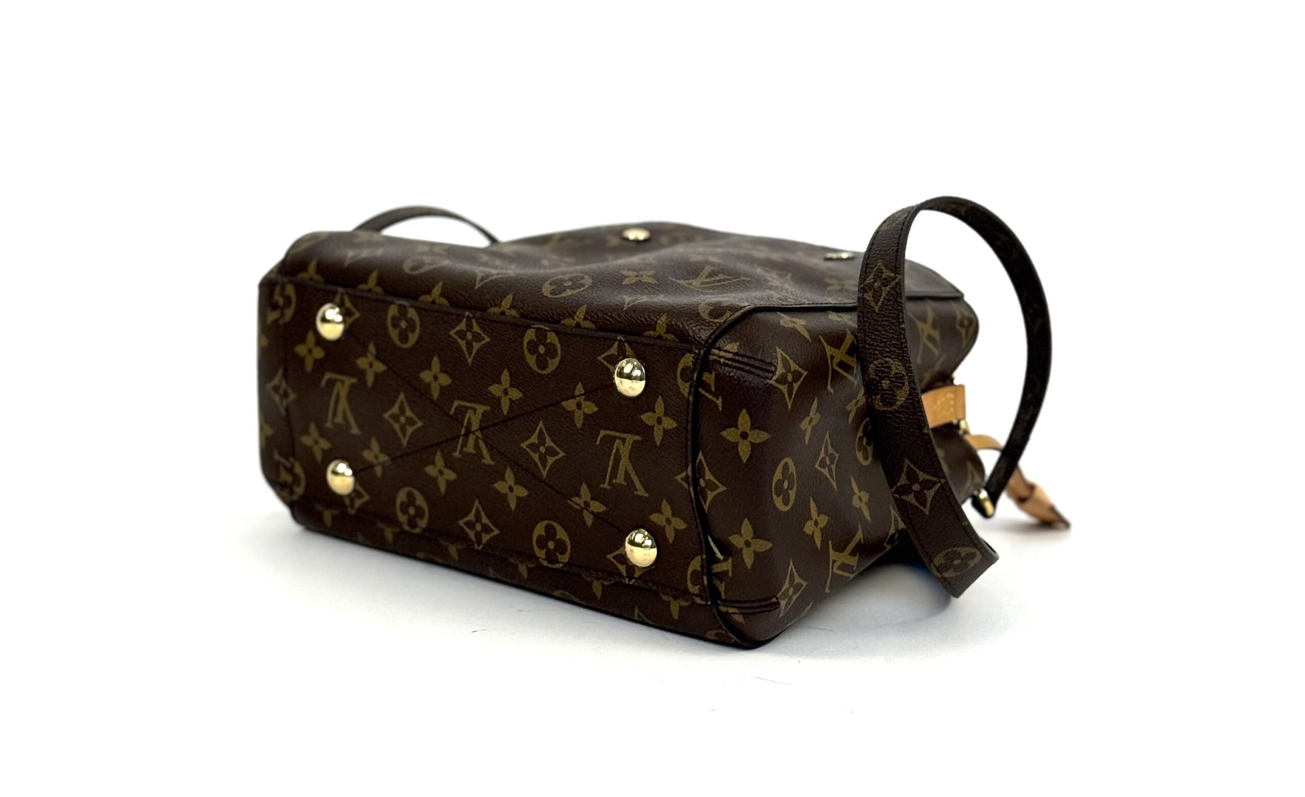 Louis Vuitton Montaigne BB Monogram Shoulder Crossbody Bag 11 Louis Vuitton Montaigne BB Monogram Shoulder Crossbody Bag 11