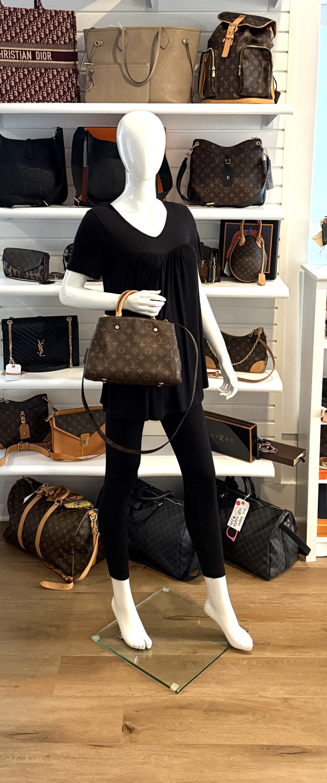 Louis Vuitton Montaigne BB Monogram Shoulder Crossbody Bag 3 Louis Vuitton Montaigne BB Monogram Shoulder Crossbody Bag 3