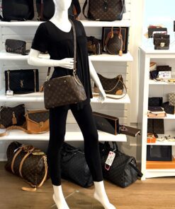 Louis Vuitton Montaigne BB Monogram Shoulder Crossbody Bag 2