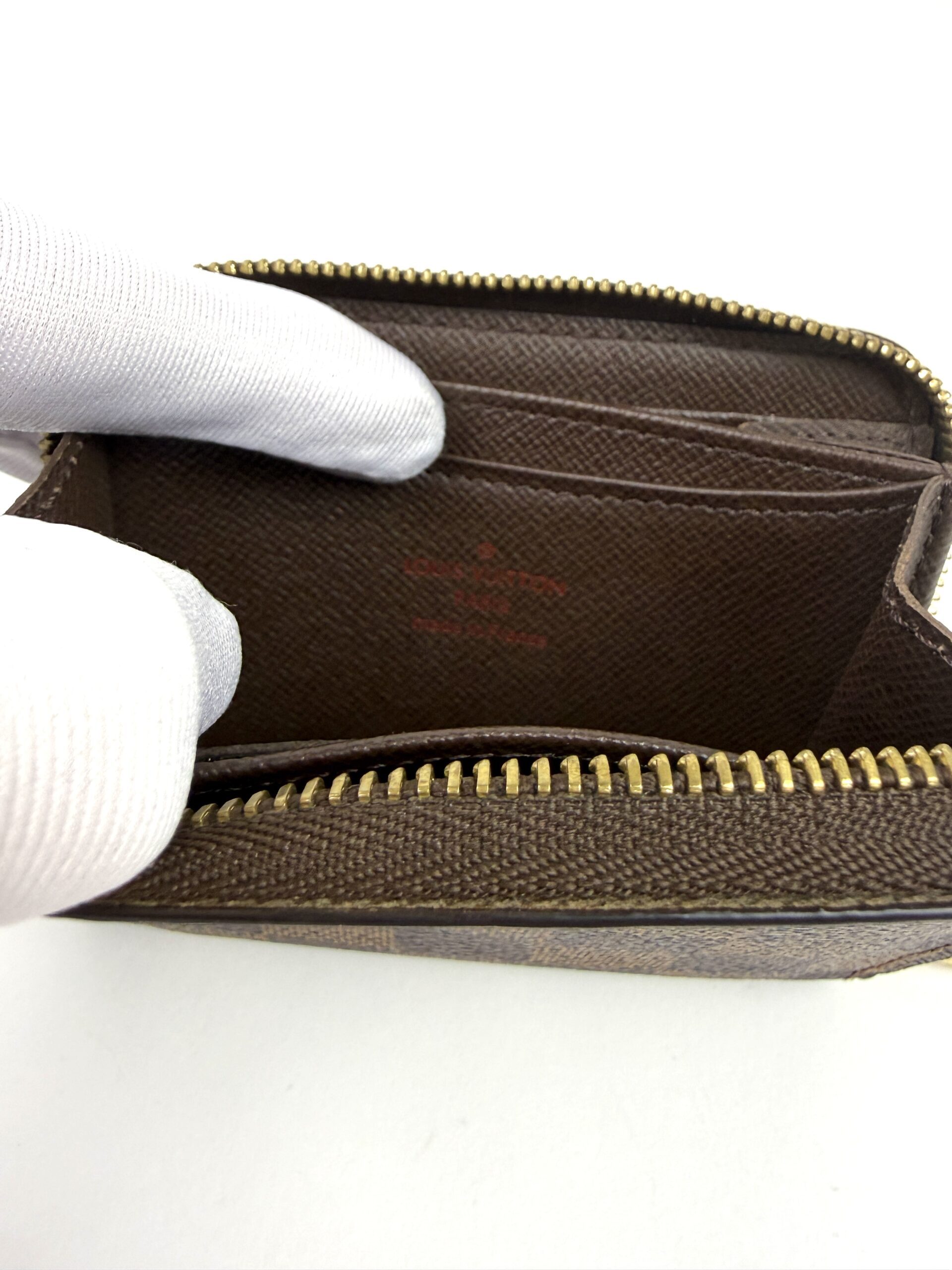 Louis Vuitton Zippy Coin Purse Damier Ebene 9 Louis Vuitton Zippy Coin Purse Damier Ebene 9