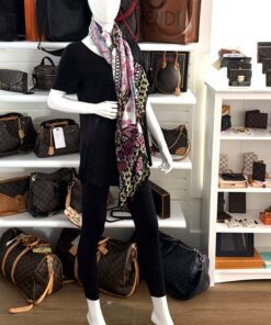 Louis Vuitton & Aiko 2013 Limited Japanese Kimonos Artist Scarf Silk Shawl 55″ Square 3