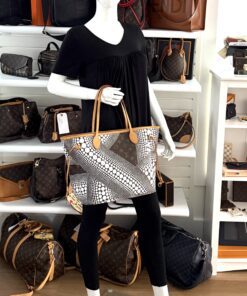 Louis Vuitton Kusama White Neverfull MM and Kusama White Zippy Wallet 5