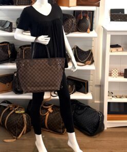 Louis Vuitton Neverfull MM Ebene With Cerise Red 2