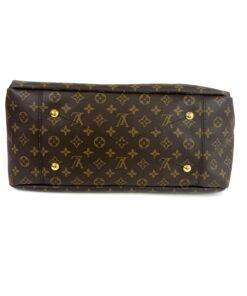 Louis Vuitton Monogram Artsy MM Hobo 17