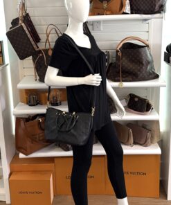 Louis Vuitton Black Empreinte Mazarine PM Satchel Crossbody 2