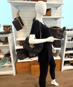 Gucci Calfskin Matelasse Medium Marmont Shoulder Bag Black 2