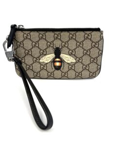 Gucci Supreme Monogram Bee Print Wrist Pouch Black