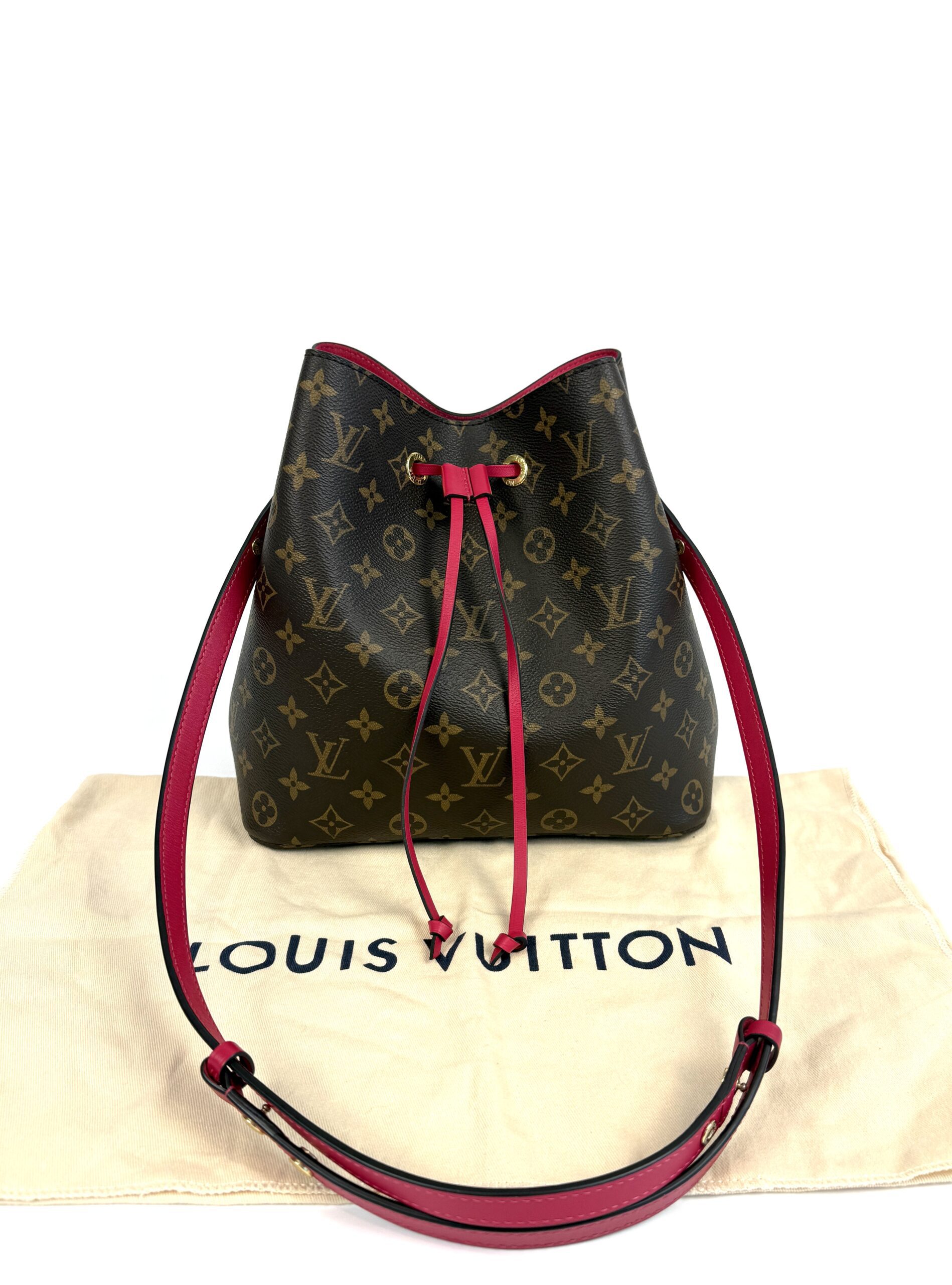 Louis Vuitton Neo Noe Monogram with Freesia - Image 8