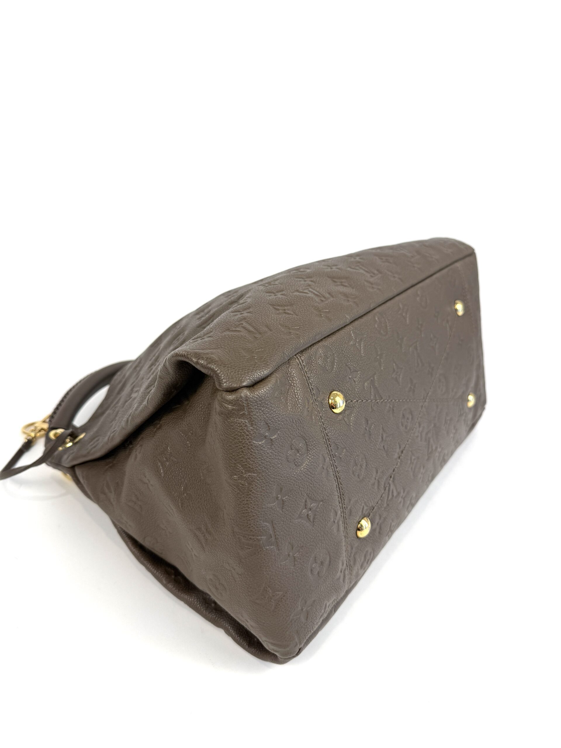 Louis Vuitton Artsy MM Terre Empreinte Leather Hobo - Image 14