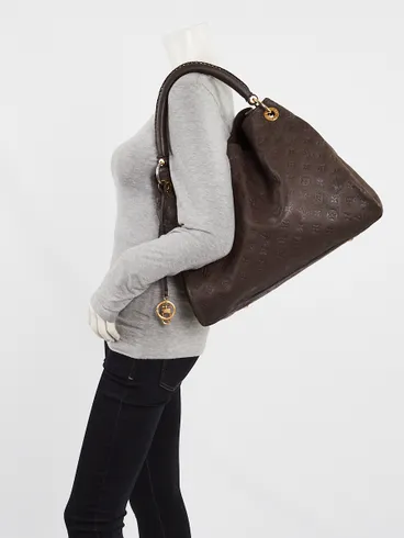 Louis Vuitton Artsy MM Terre Empreinte Leather Hobo - Image 2