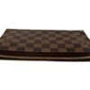 Bottom edge of the wallet laid flat