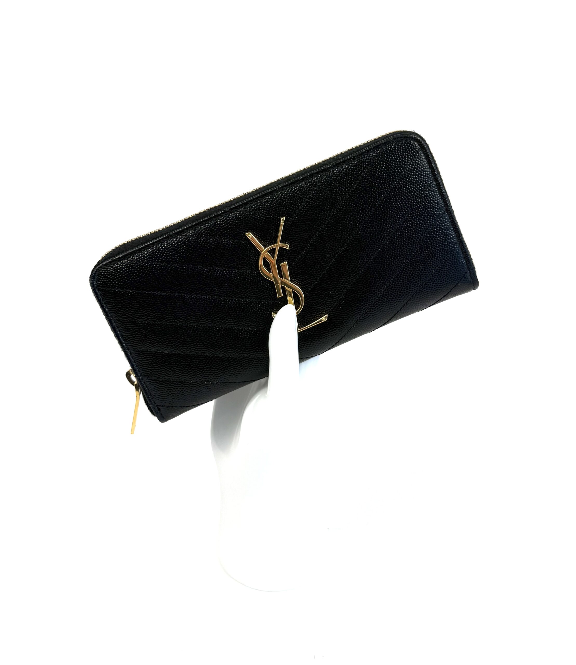 YSL Saint Laurent Grain De Poudre Matelasse Chevron Monogram Zip Around Wallet Black - Image 4