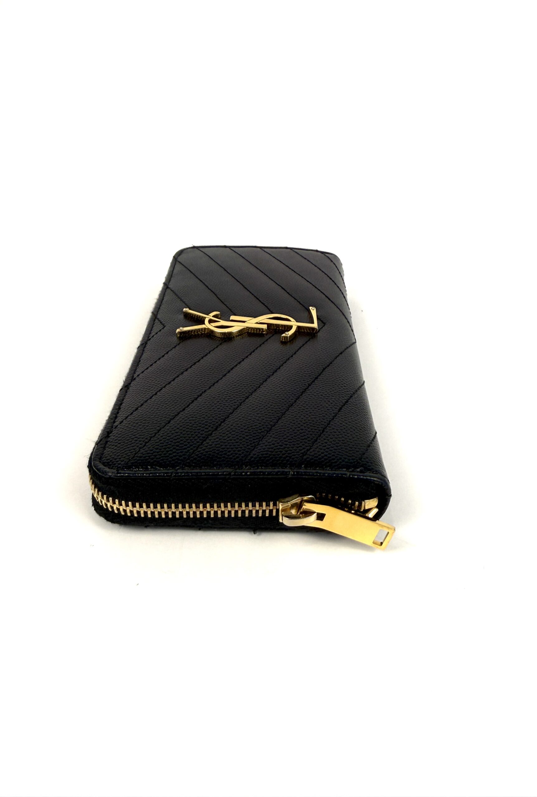 YSL Saint Laurent Grain De Poudre Matelasse Chevron Monogram Zip Around Wallet Black - Image 10