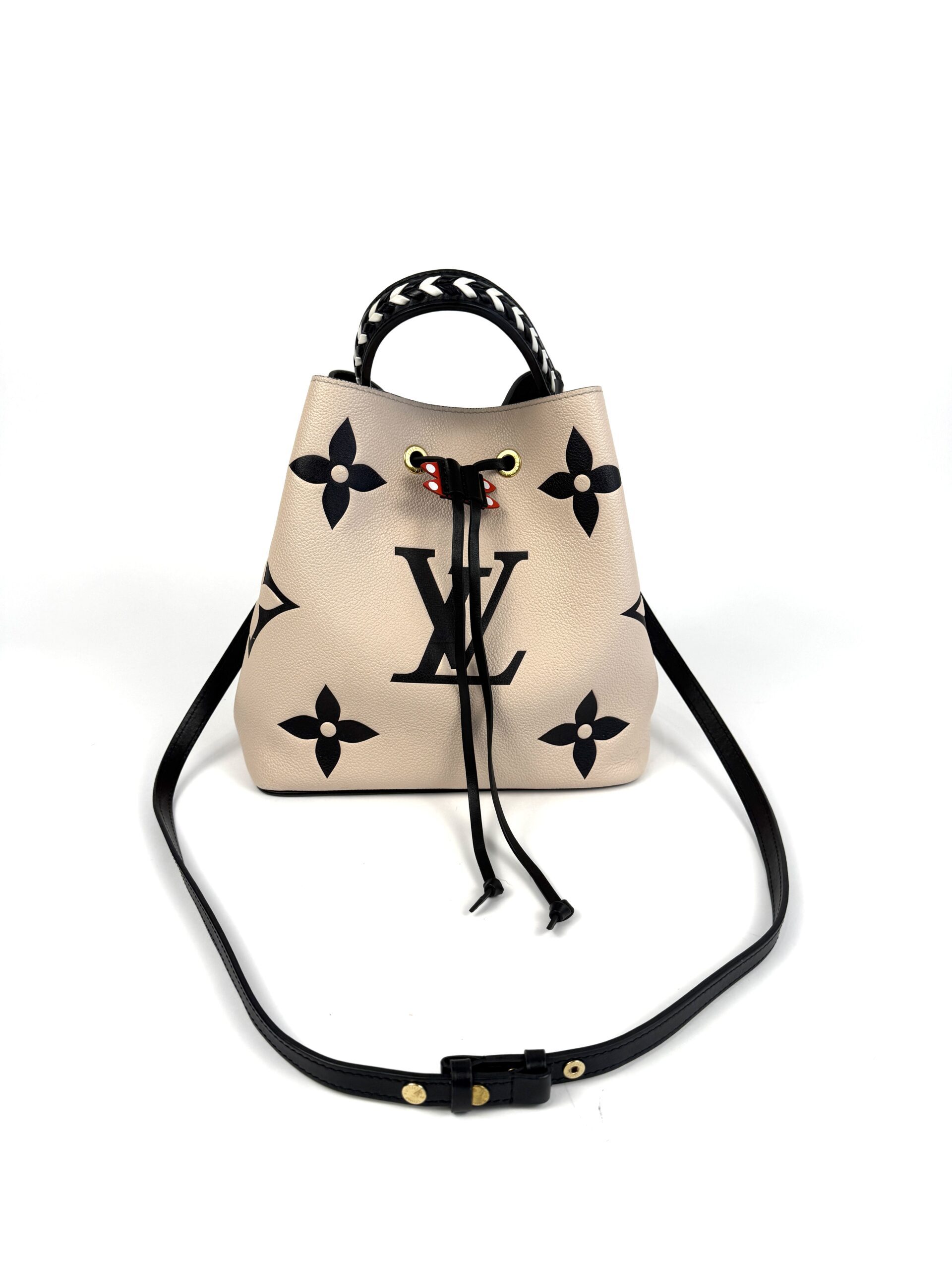 Front view with the long crossbody strap