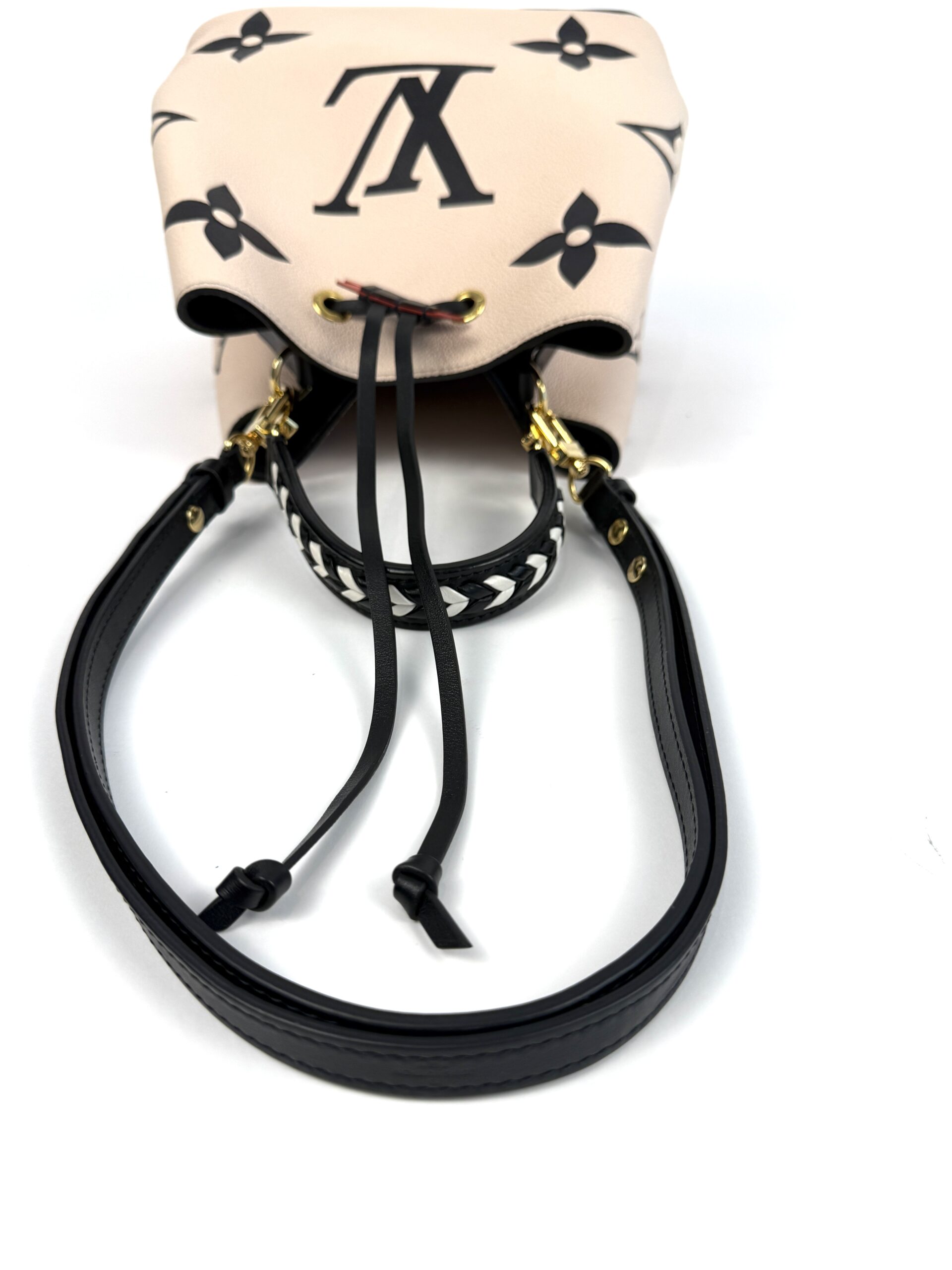 Turned over showing the drawstring ends