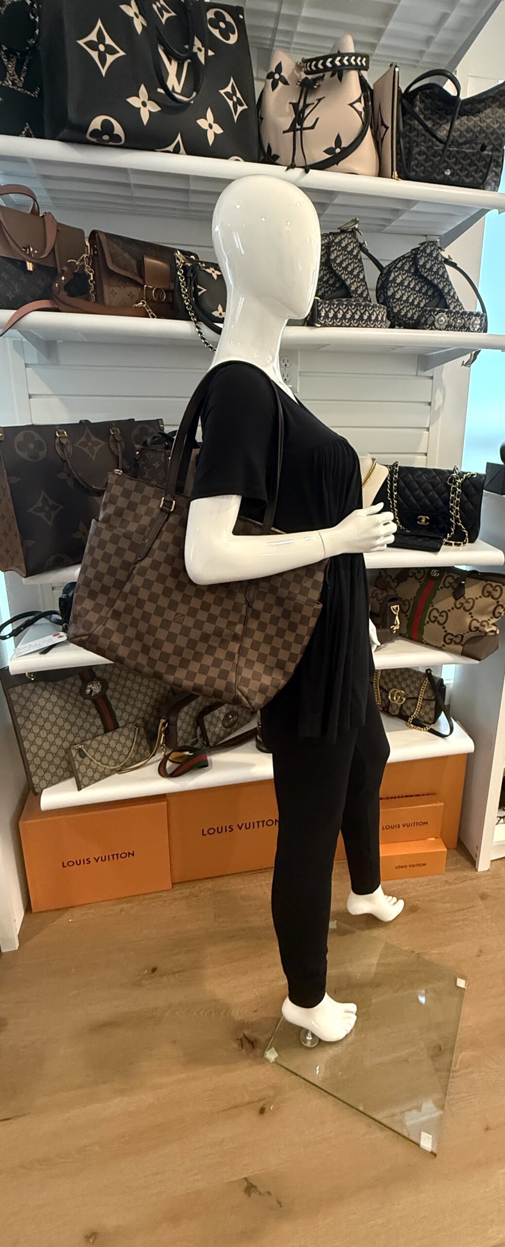 Louis Vuitton Totally MM Damier Ebene Canvas - Image 2