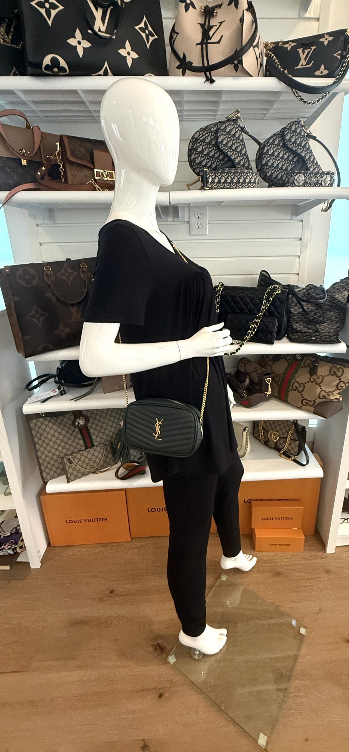 YSL Saint Laurent Grain De Poudre Matelasse Monogram Mini Lou Camera Bag Vert Fonce Green - Image 2