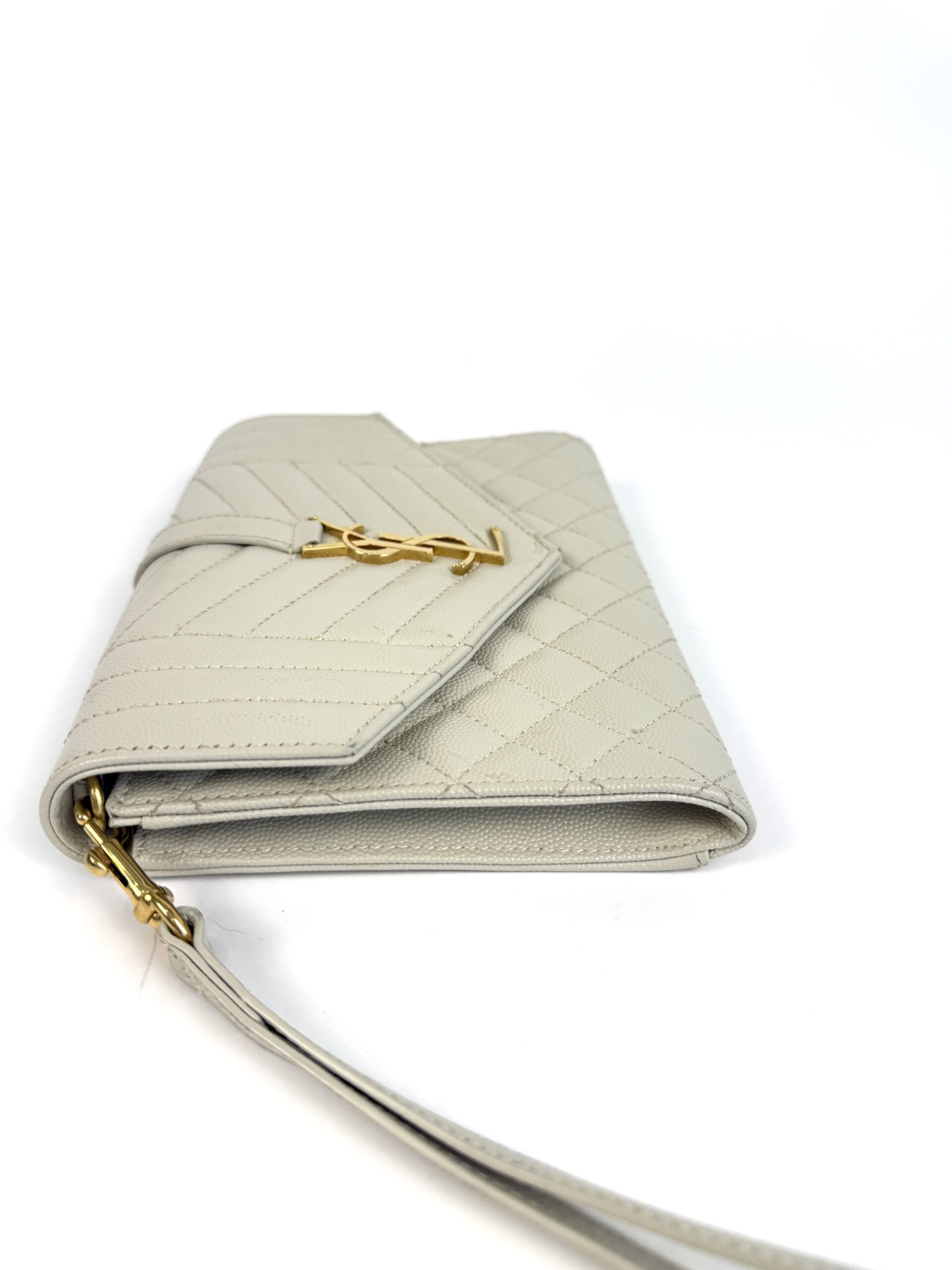 YSL Saint Laurent Envelope Flap Pouch In Mix Matelassé Grain De Poudre Embossed Cream Leather - Image 14