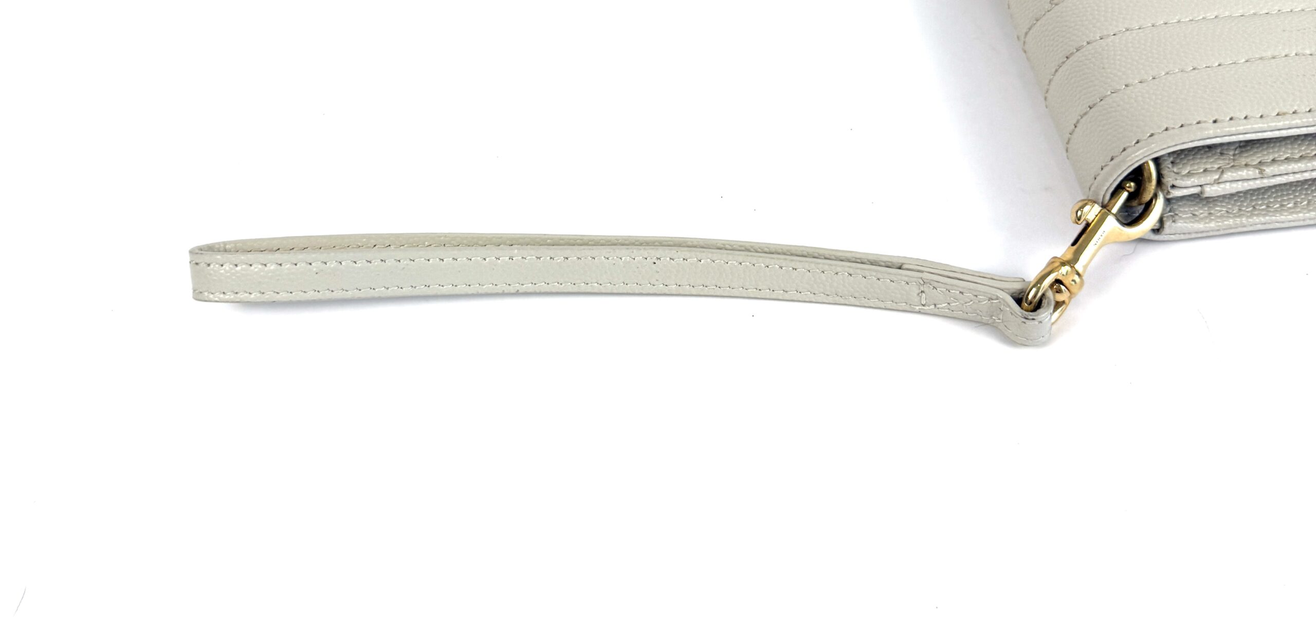 YSL Saint Laurent Envelope Flap Pouch In Mix Matelassé Grain De Poudre Embossed Cream Leather - Image 15